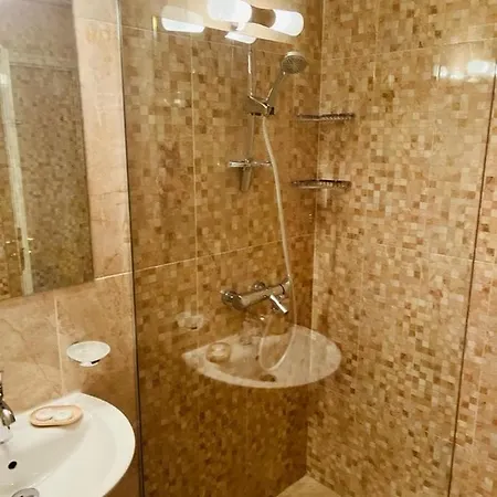 Esteban Complex Private Apartament Suuny דירה *
