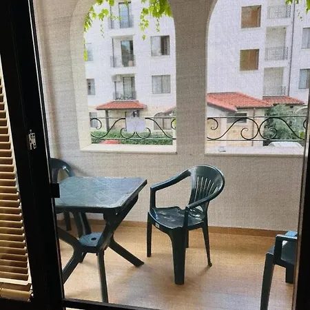 Esteban Complex Private Apartament Suuny Lejlighed